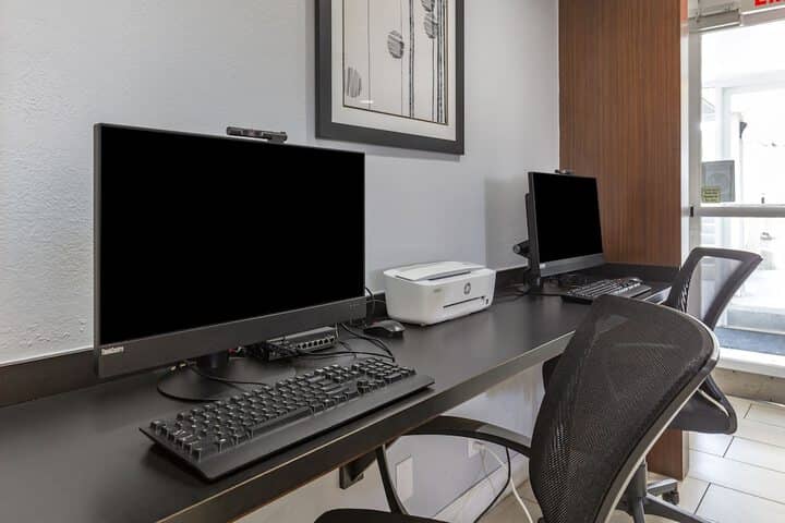 In-room business center